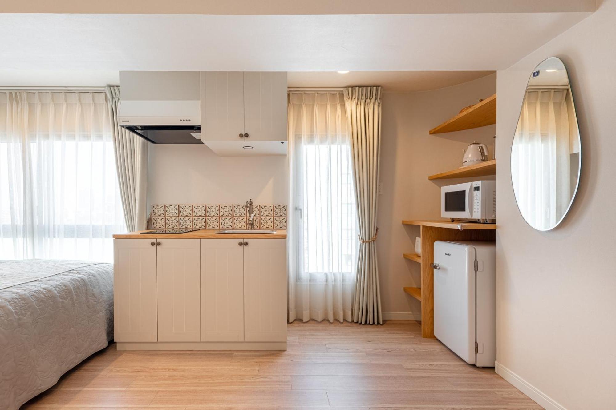 Nc Square Shinjuku -All Suite Residence- Tokió Kültér fotó